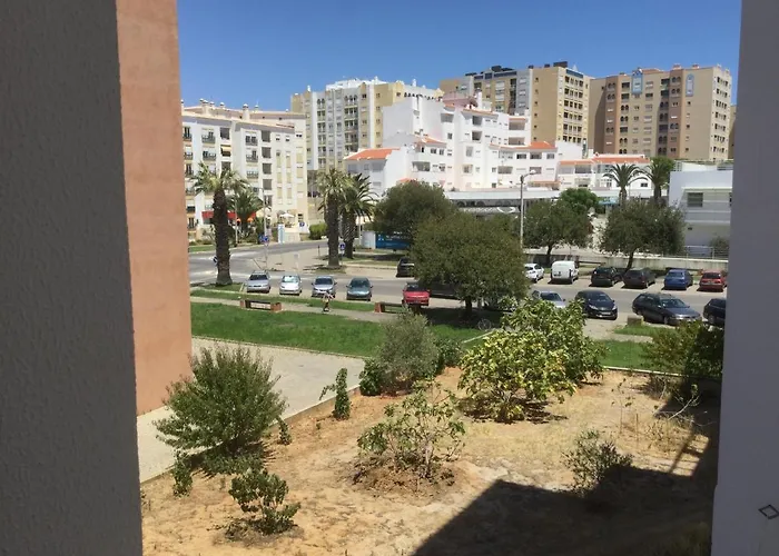 Olinda\'S Two Bedroom Apartment
