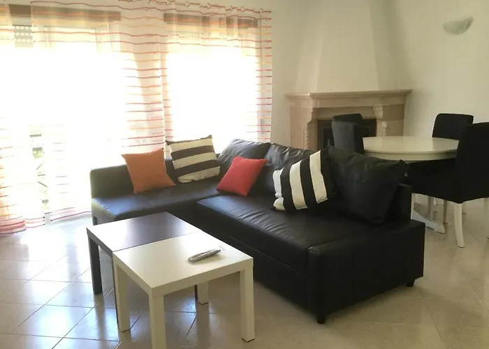 Olinda\'S Two Bedroom Apartment